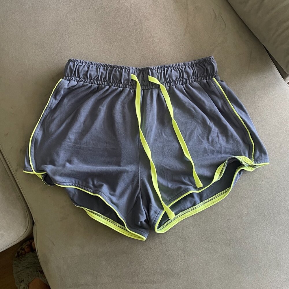 SO running shorts size S